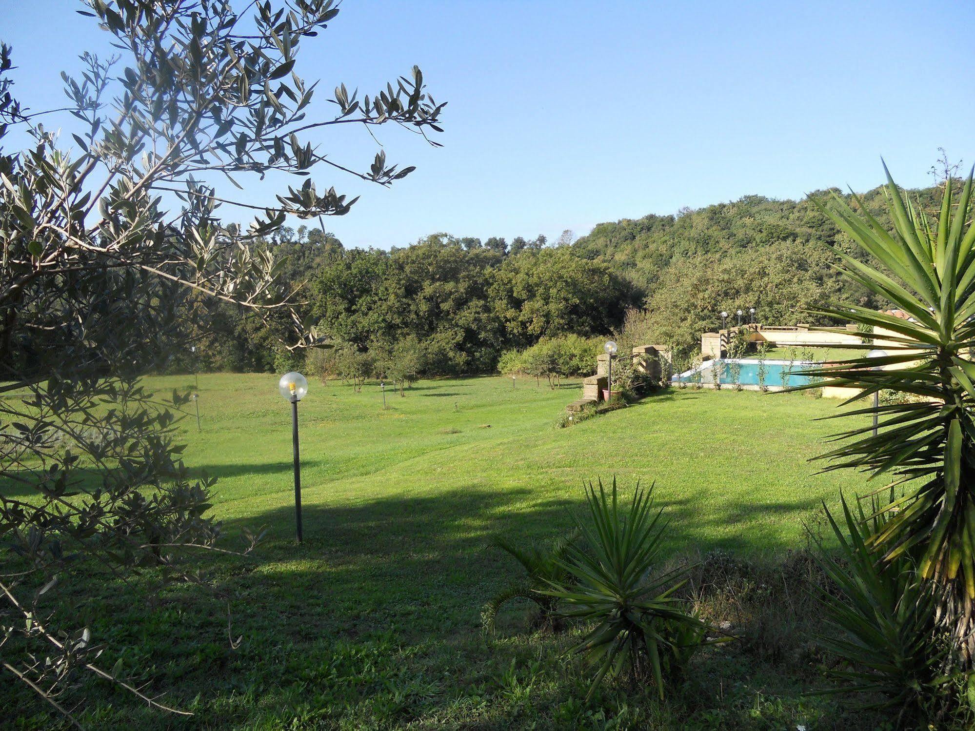 Agriturismo Il Casale Delle Ginestre Фьюмичино Экстерьер фото